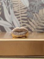 Anello "Kiss me" in bronzo giallo